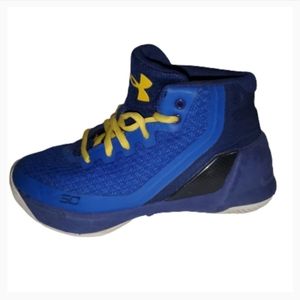 steph curry shoes youth size 6
